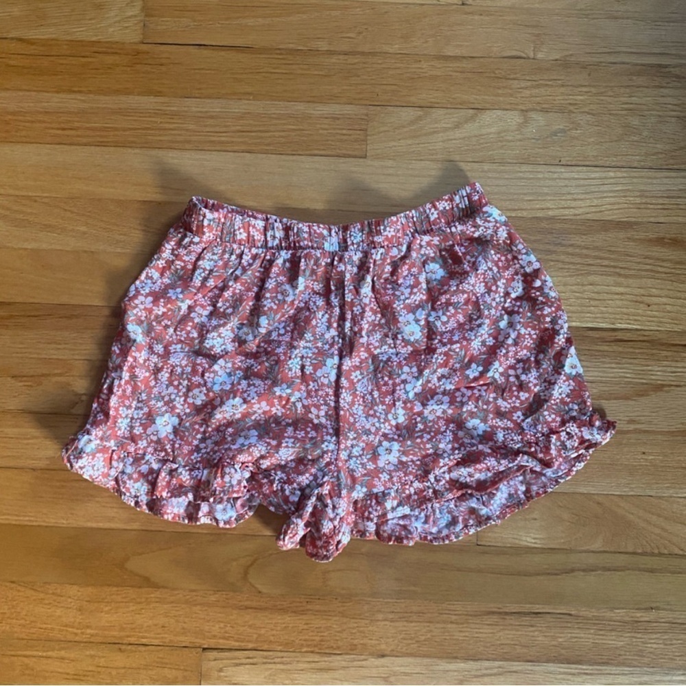 American Eagle Flowy Floral Shorts